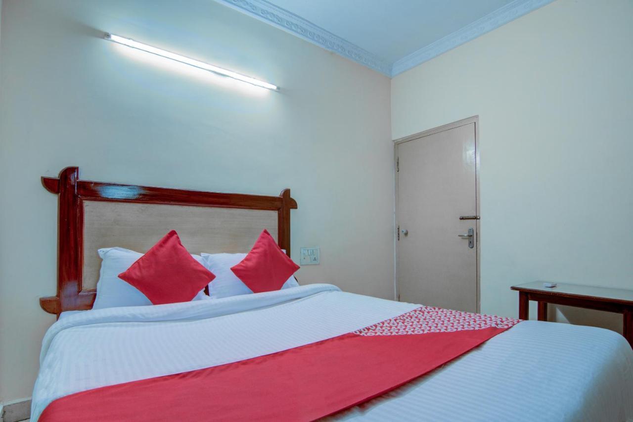 Oyo Hotel Lakshmi Paradise Višákhapatnam Exteriér fotografie