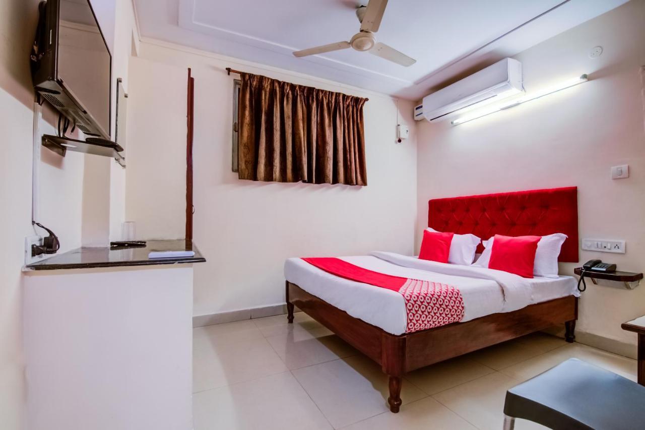 Oyo Hotel Lakshmi Paradise Višákhapatnam Exteriér fotografie