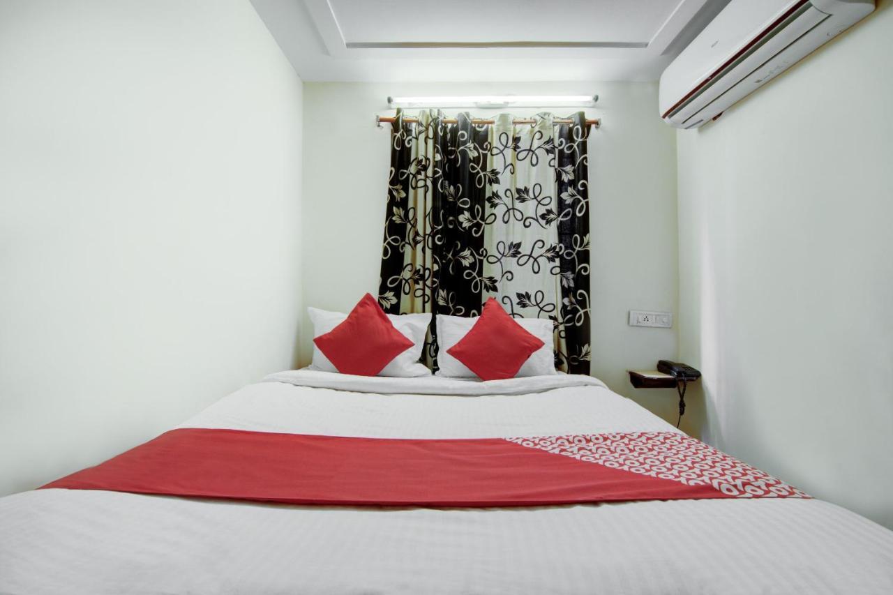 Oyo Hotel Lakshmi Paradise Višákhapatnam Exteriér fotografie